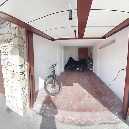 Casa Riva Finale Ligure